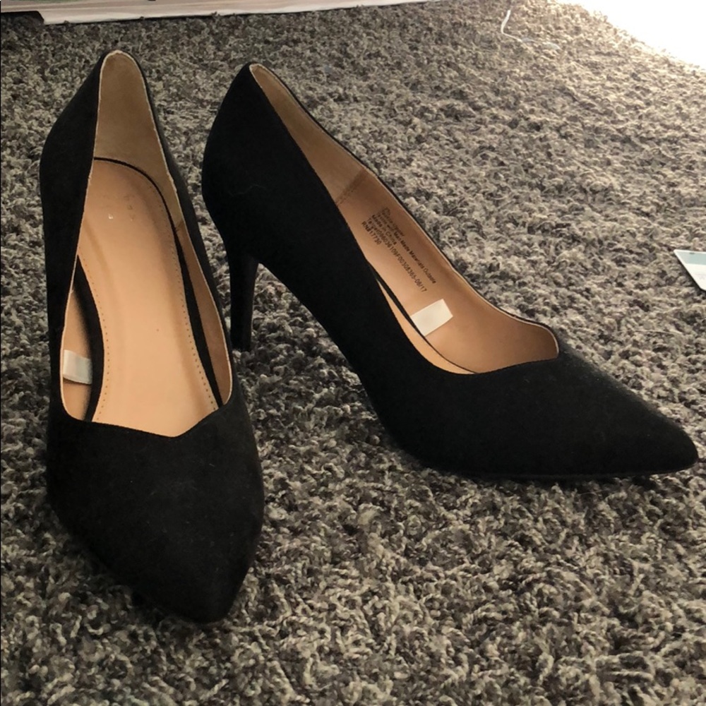 Black heels
